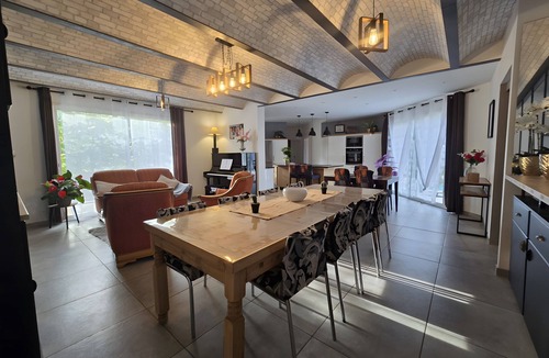 Bras Villa | Villa "Superb with Private Pool", Wi-Fi, Air Conditioning