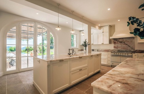 La Croix-Valmer Villa | Villa Suzana - Private Estate Gigaro