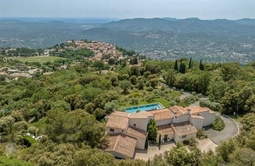 Saint-Vallier-de-Thiey Villa | Villa Tribu - Six Bedroom Villa, Sleeps 14