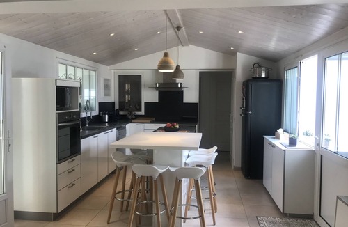 Rivedoux-Plage Villa | VILLA WITH POOL, 3-minute walk from the BEACH on Île de Ré - Air Conditioning