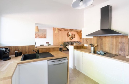 Cazaux House | Villa with Spa and Private Canal Access