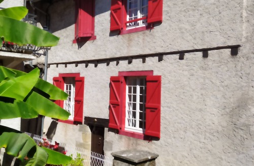 Beaulieu-sur-Dordogne House | Village house 50 m from the Dordogne river