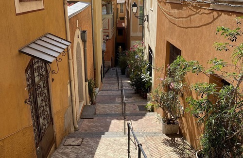 Villefranche-sur-Mer Apartment | Villefranche centre, 3 bed waterfront, very large, quiet, No stairs , Sunny