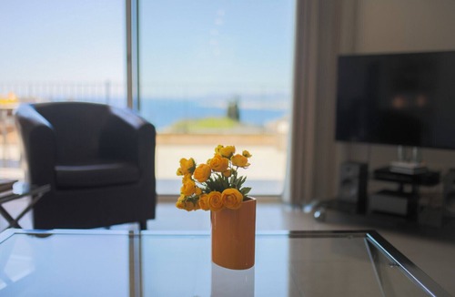 Nice Villa | VINAIGRIER HILLS VI3086 by RIVIERA HOLIDAY HOMES