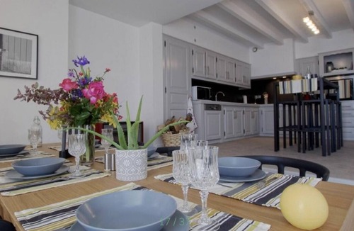 Armendarits Apartment | Vrbo Property