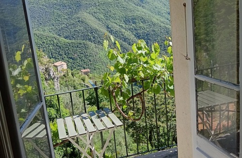 Sigale Apartment | vue Exeptionelle Dans Ville de Charme a 1h de Nice