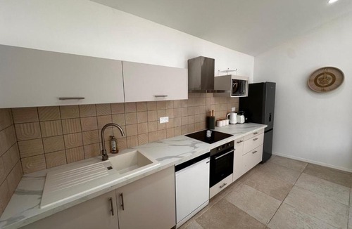 Saint-Liguaire Villa | White housse - cabane - Sèvre Niortaise