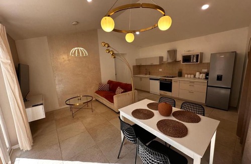 Saint-Liguaire Villa | White housse - cabane - Sèvre Niortaise