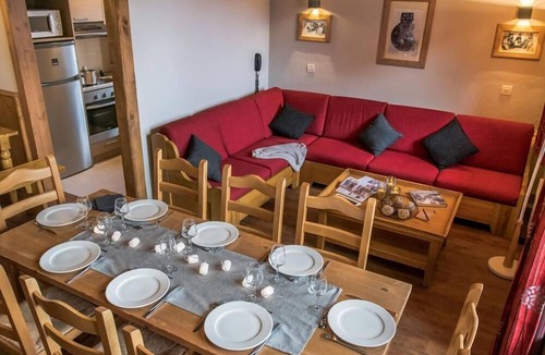 Les Almes Apartment | Wifi, 200m from resort center, balcony, tv, ski locker, 98m², Tignes