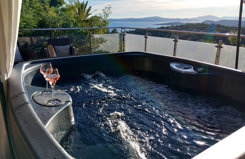 Les Issambres House | wonderful allround view on S. Tropez bay