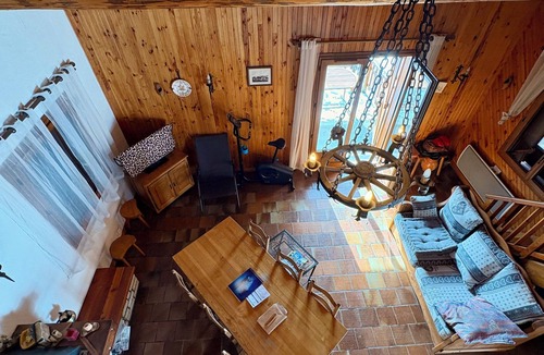 Albiez-le-Vieux Ski Chalet | Wooden chalet 6 pers, terrace & garden, summer mountain view