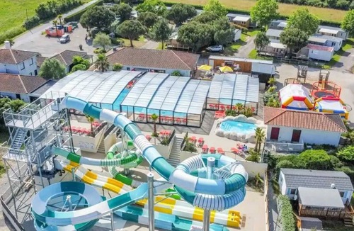 Tharon-Plage House | ZEcamping parc aquatique animations locatif TV LV 8 pers