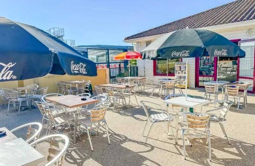 Tharon-Plage House | ZEcamping parc aquatique club enfant mobil-home TV 34m2 6 pers
