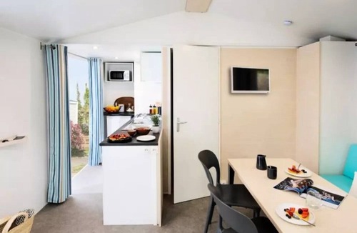 Tharon-Plage House | ZEcamping 4* à 1km de la plage parc aquatique dog friendly club enfant