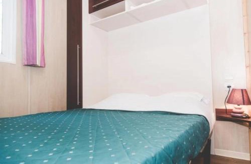 Moncontour Ski Chalet | ZEcamping 3 étoiles animaux acceptés espace aquatique