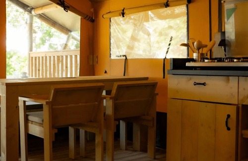 Plantades House | ZEcamping 3* animaux acceptés locatif 36m2 4 pers