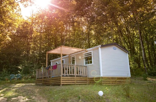 St-Sulpice-de-Mareuil House | ZEcamping 3 étoiles parc aquatique jacuzzi mobil-home BBQ 40m2 6 pers