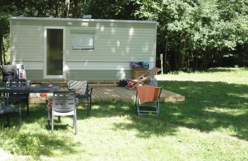 St-Sulpice-de-Mareuil House | ZEcamping 3 étoiles parc aquatique jacuzzi locatif BBQ 28m2 4 pers