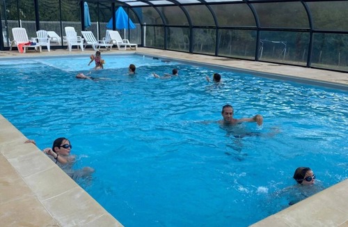 Commequiers House | ZEcamping 3* piscine couverte piscine chauffée dog friendly locatif TV