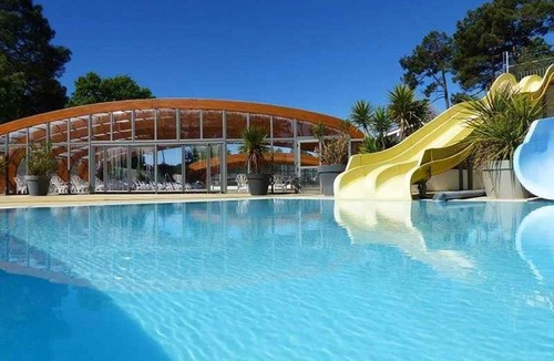 Claouey House | ZEcamping 4* familial espace aquatique chiens acceptés mobil-home clim