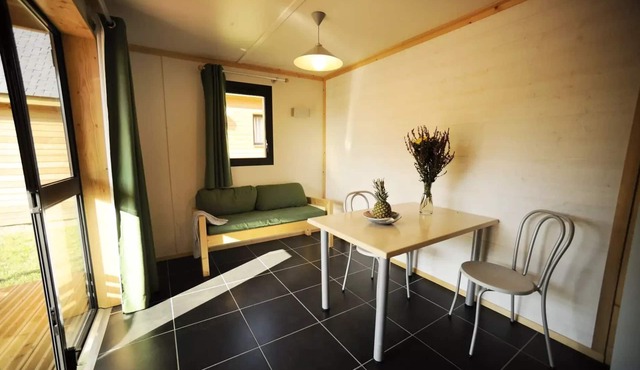1-Bedroom Vacation Rental for 5 People - Mezzanine