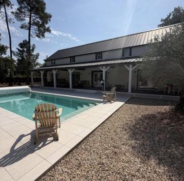 14pers - Piscine & Jacuzzi - 40min des plages