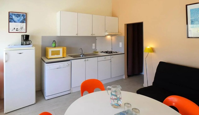 2-Bedroom Vacation Rental for 4–6 People (Accessible)