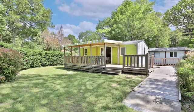 3-Bedroom Mobile Home for People with Disabilities, Sleeps 4–6 + TV