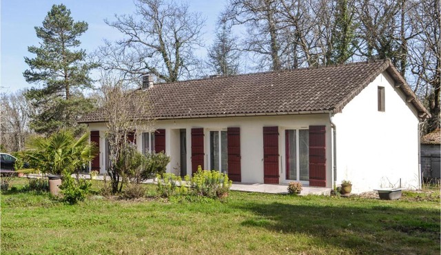 3 Bedroom Nice Home In Biras