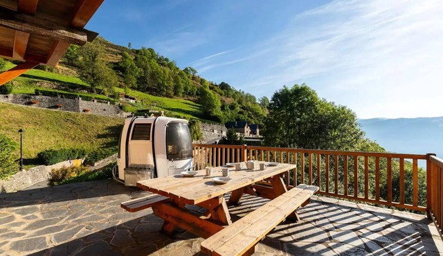 A Charming Chalet in the Heart of the Village of Soulan – WIFI INCLUDED