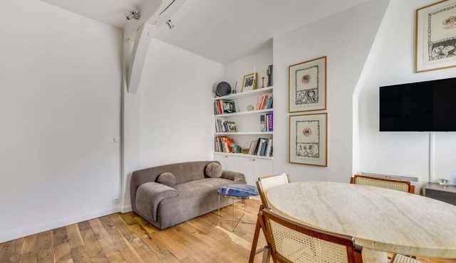 A Nice 1-BR in Saint-Germain in Paris
