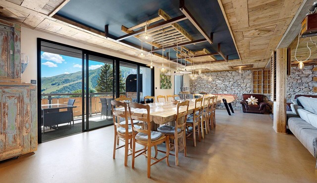 Apartment 'Lodge Six de Savoie' with Mountain View, Private Terrace and Sauna