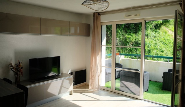 Appartement 2 Pièces Avec Terrasse à Lahonce