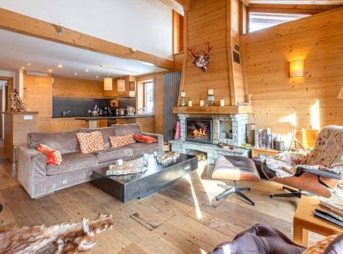 Appartement lumineux et spacieux à Val-d'Isère avec cheminée et prestations de luxe - FR-1-694-82