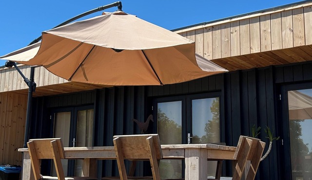 Aurelie: a beautiful new wooden vacation home in the Dordogne