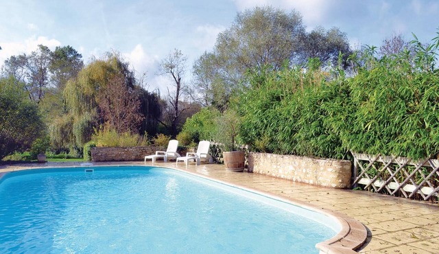 Awesome home in Monestier