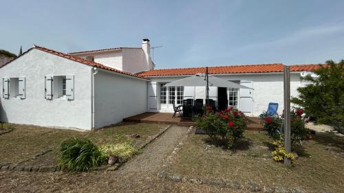 BA000-036 Maison familiale pour 8 personnes à BARBATRE