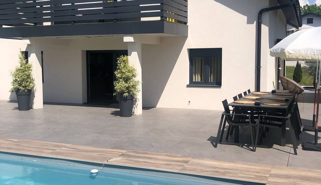 Bao Lounge - Apartment T3 with Pool & Parking
