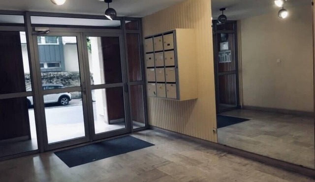 Beautiful studio close to a park