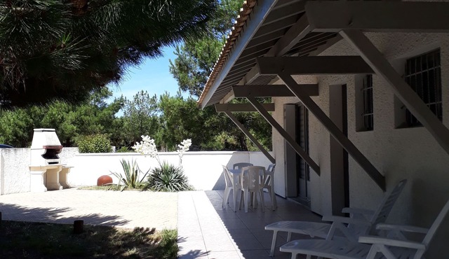 Cap Ferret promo in June/July Horizon beach 200 meters away on foot
