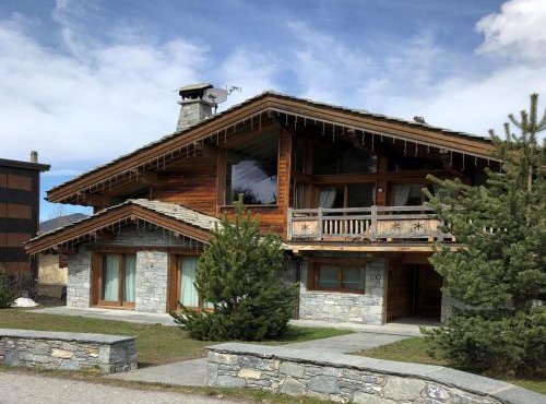 Chalet de luxe avec piscine et spa à Courchevel - FR-1-568-6