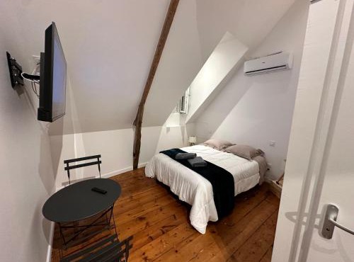 CHAMBRE 4 Face au Donjon