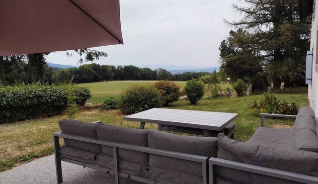 Charming Farmhouse Vacation Rental with a View of Lake Geneva