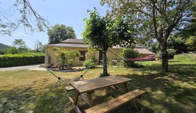 Charming house in Périgord for 2 with private terrace