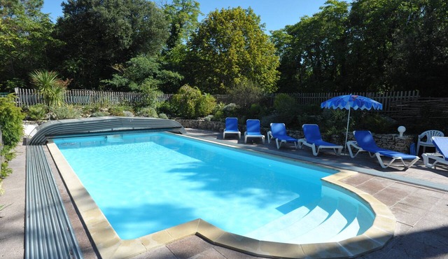 Charming house for 6 people, rated 3 stars, with a pool and 3,000 m² of land, in a quiet location
