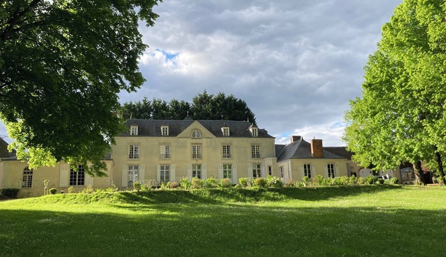 Chateau à 20 min du circuit des 24H