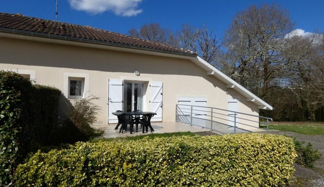 Chez Michel 2 - Angoume