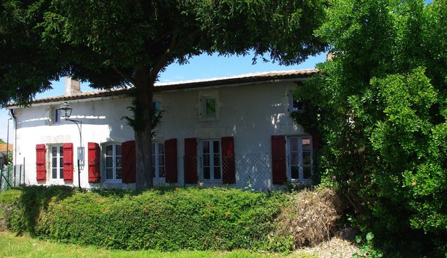 Chez Sampo: Comfort Plus Peace With Nearby Beaches And Beautiful Countryside