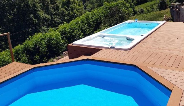Coquette maison à la campagne avec Jacuzzi SPA nage et Piscine in Apremont