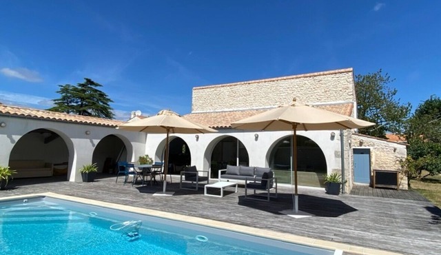 Former chai classé 4★ - charming house, comfort and relaxation guaranteed!